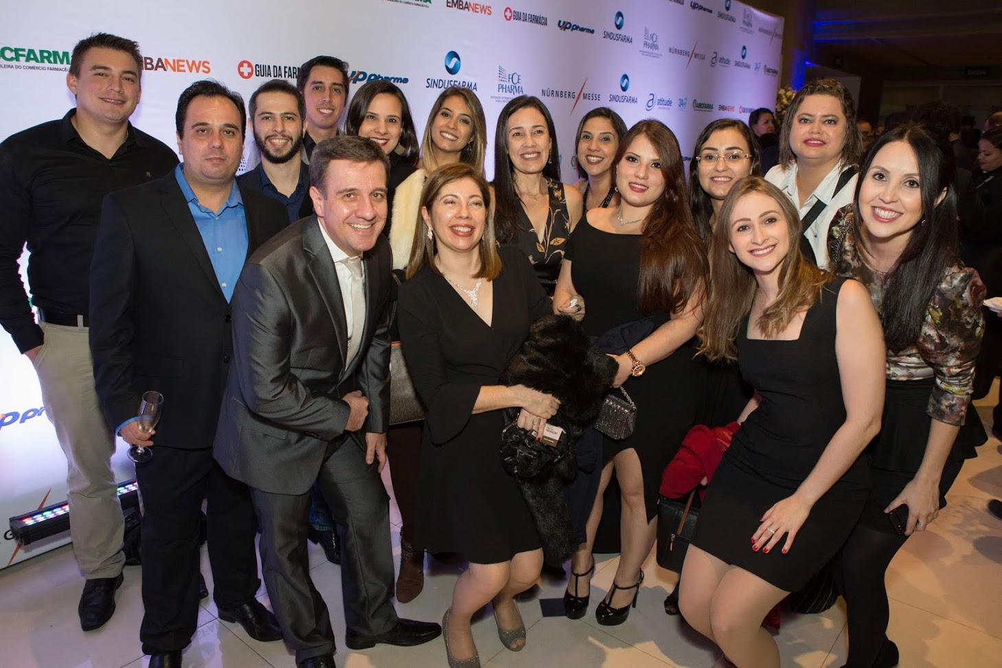 Team FIVE at the 2018 Sindusfarma Awards